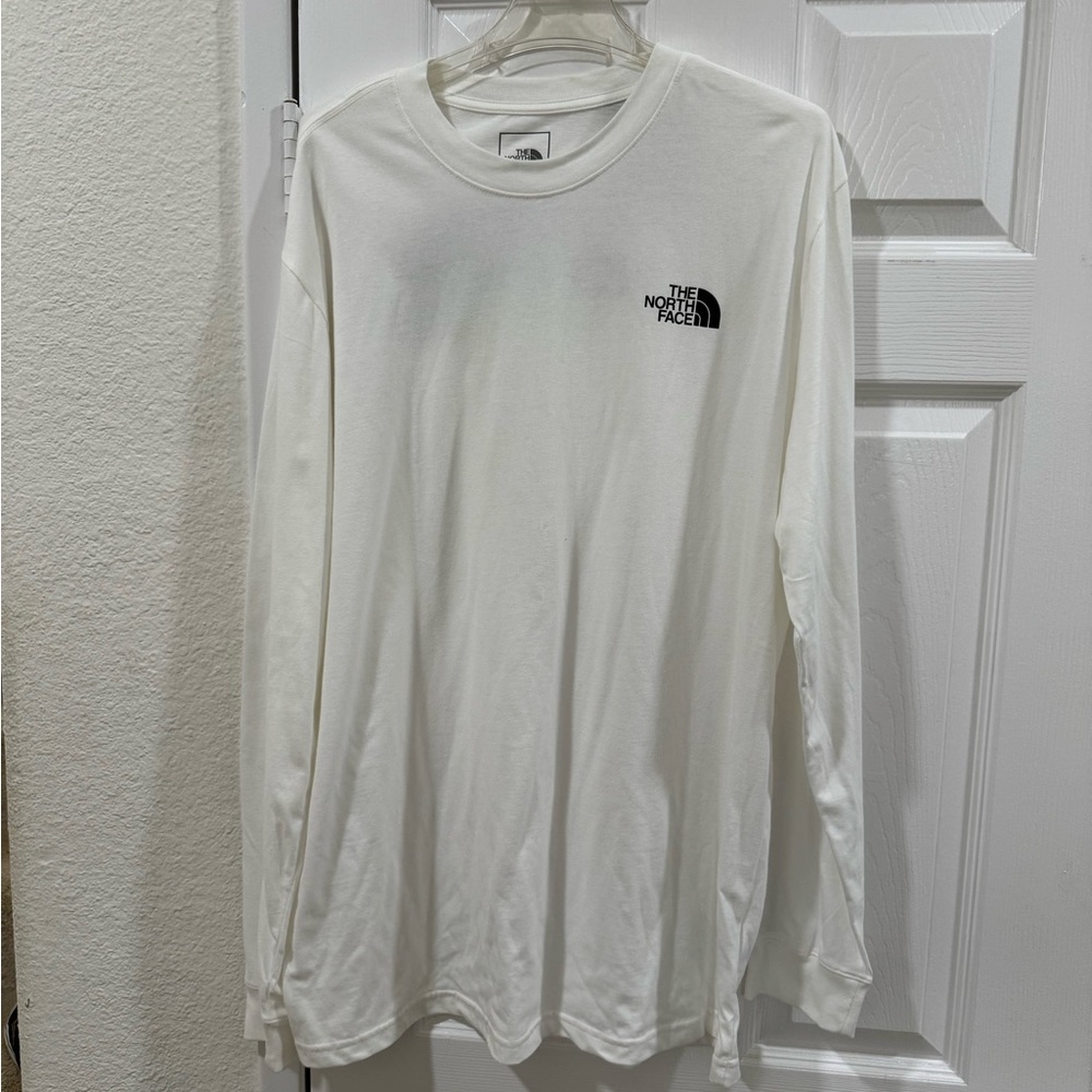 The North Face white long sleeve t-shirt new with tags XL